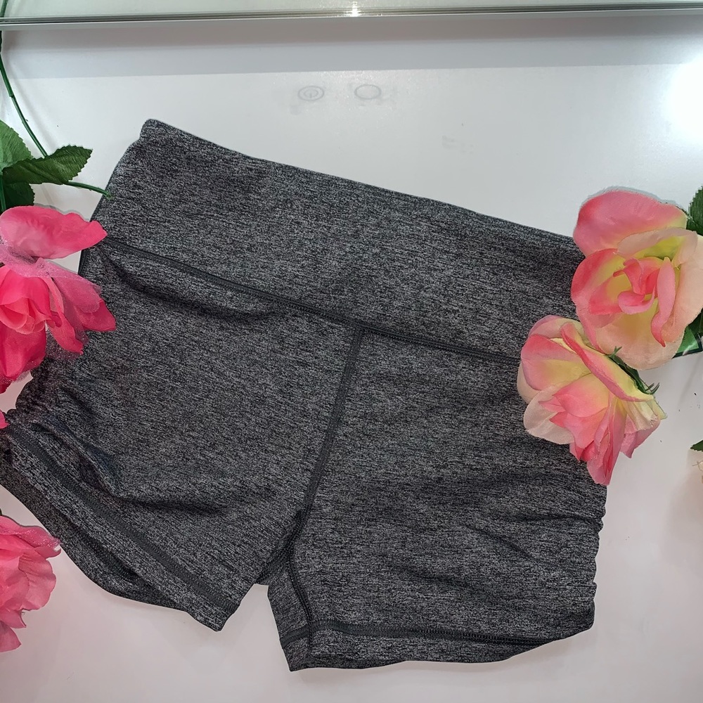 𝓥𝓢 𝓦𝓸𝓻𝓴𝓸𝓾𝓽 𝓼𝓱𝓸𝓻𝓽𝓼